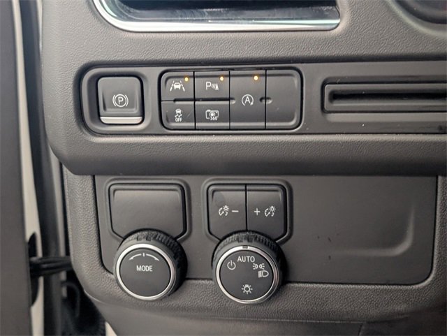 Used 2023 Chevrolet Tahoe RST w/ Luxury Package image 25