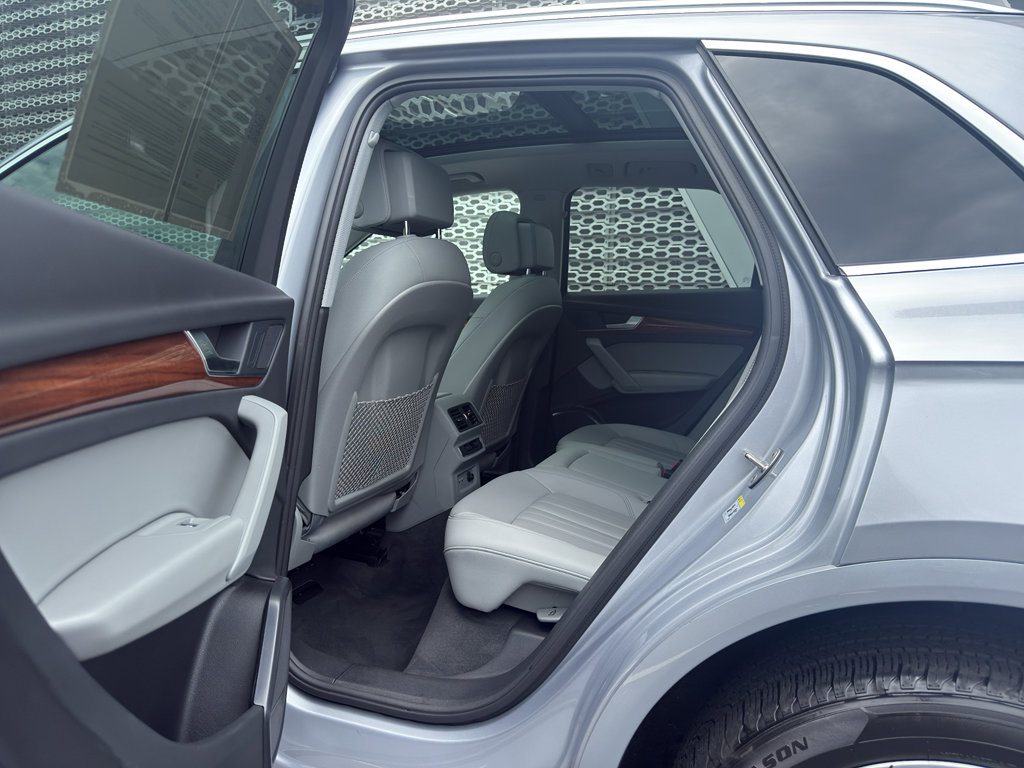 Used 2022 Audi Q5 2.0T Premium AWD/4WD image 13