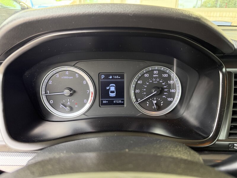 Used 2019 Hyundai Sonata SE w/ Winter Weather Package FWD image 19