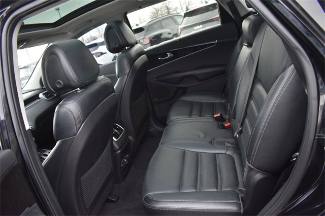 Used 2016 Kia Sorento EX w/ EX Touring Package image 21