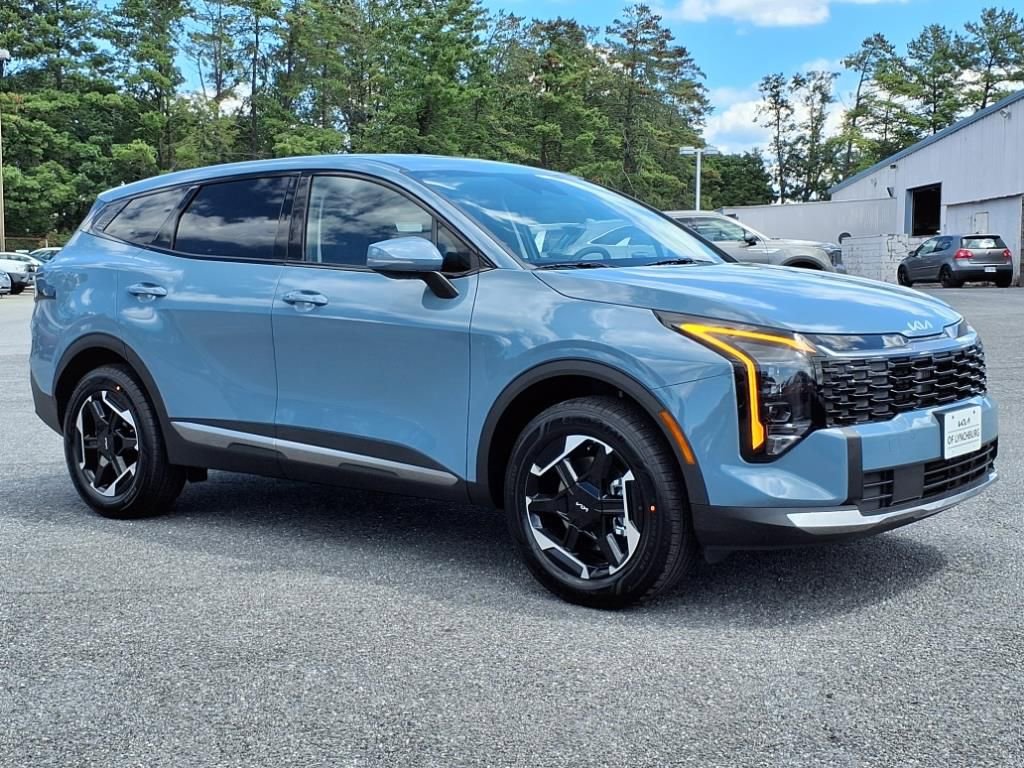 New 2026 Kia Sportage S image 2