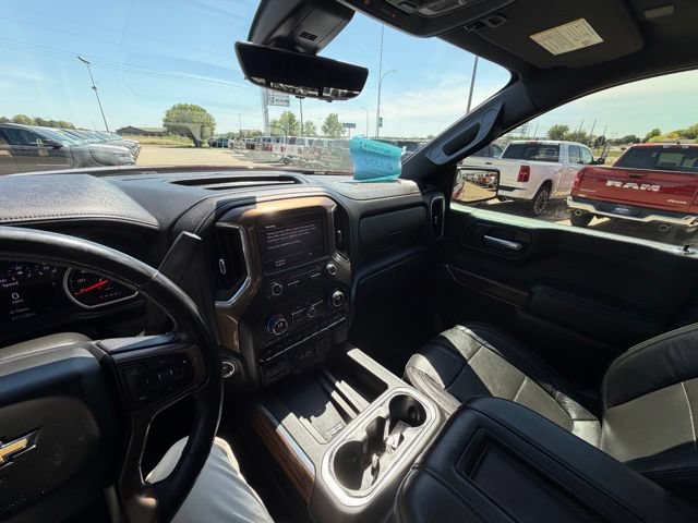 Used 2020 Chevrolet Silverado 1500 High Country w/ Technology Package AWD/4WD image 15