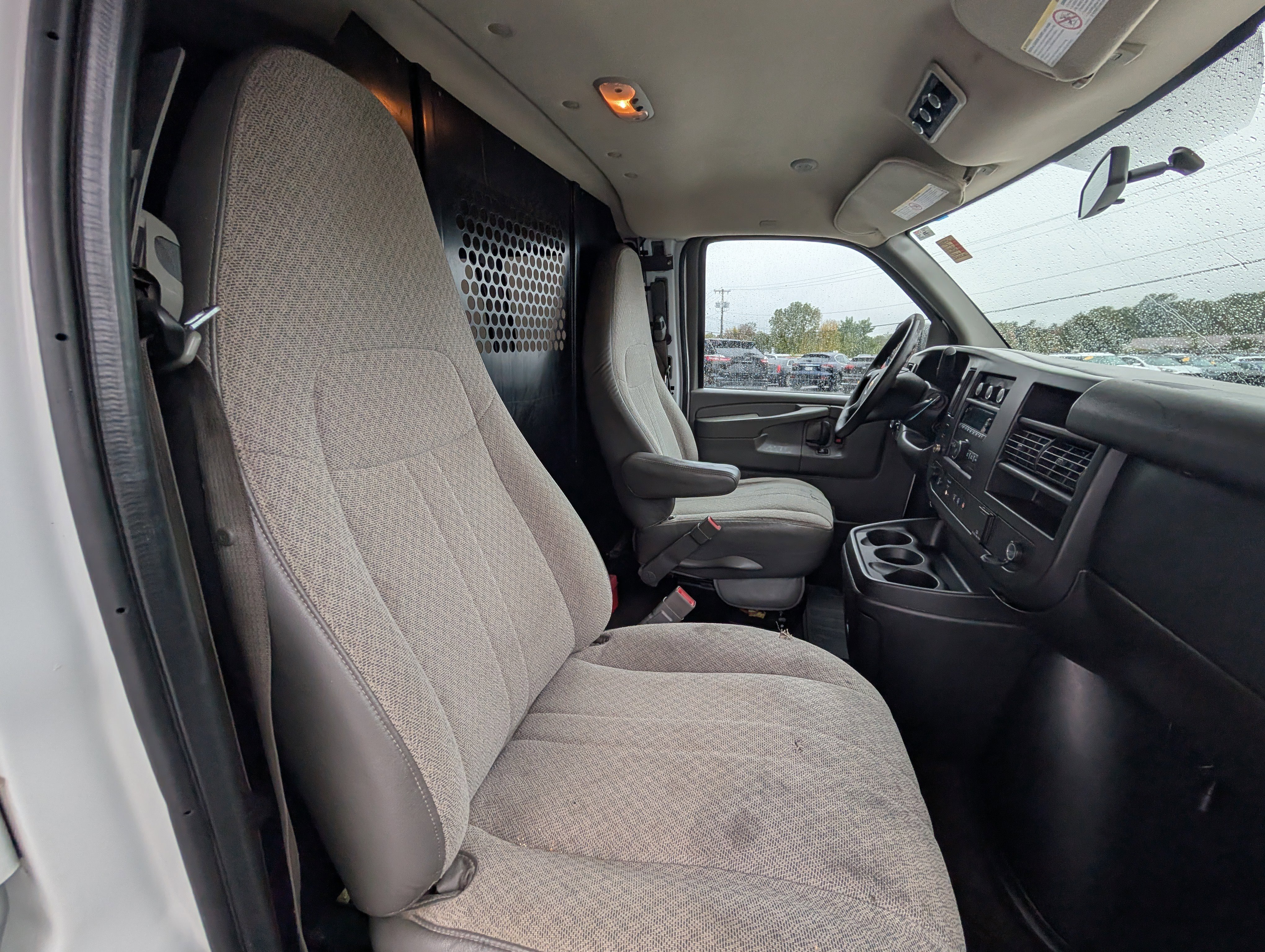 Used 2015 Chevrolet Express 3500 LT w/ LT Preferred Equipment Group image 38