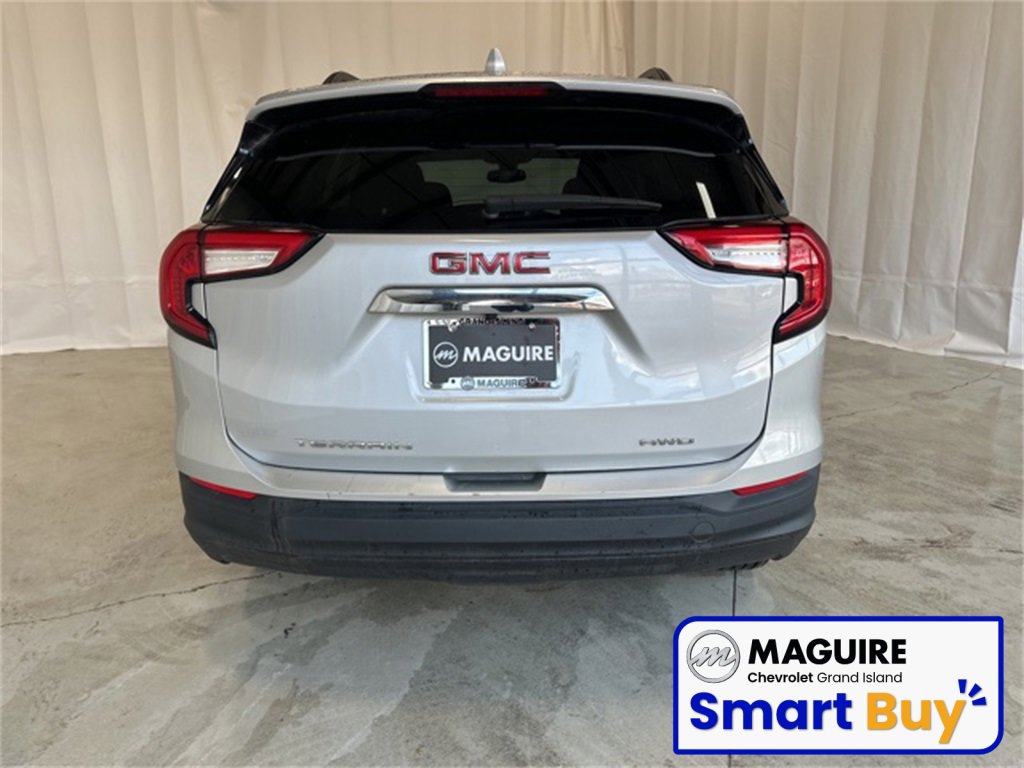 Used 2022 GMC Terrain SLE w/ Driver Convenience Package image 29