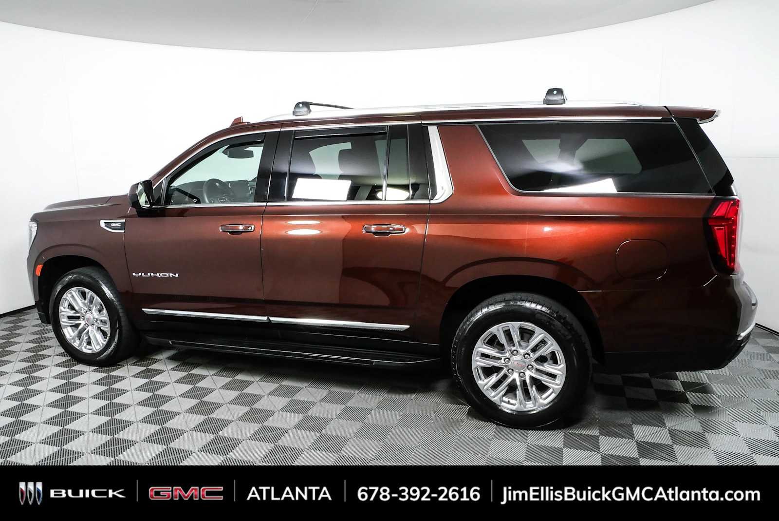 Used 2023 GMC Yukon XL SLT AWD/4WD image 59