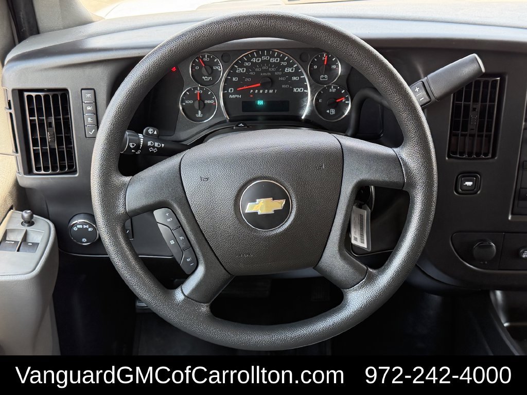 Used 2025 Chevrolet Express 3500 LT w/ LT Preferred Equipment Group RWD image 12