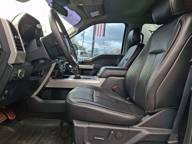 Used 2019 Ford F150 Lariat w/ Max Trailer Tow Package image 13