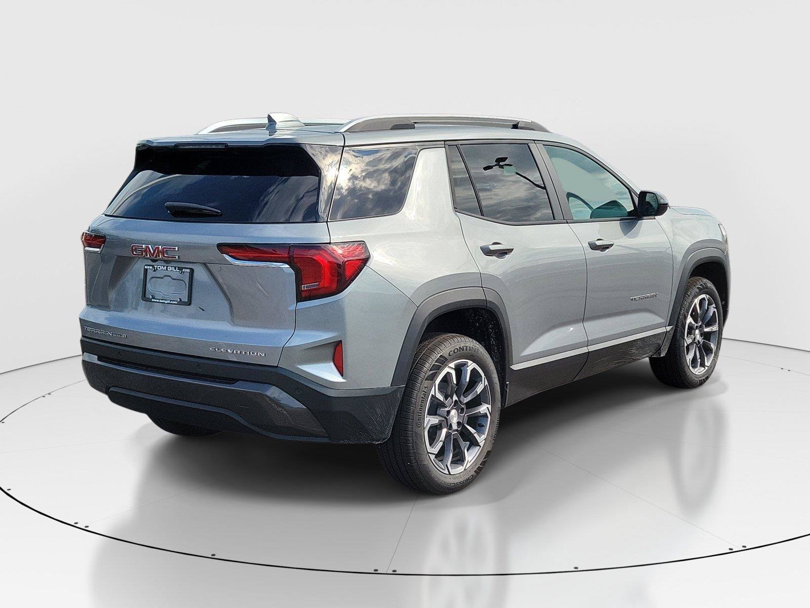 New 2027 GMC Terrain Elevation w/ Elevation Premium Package AWD/4WD image 4