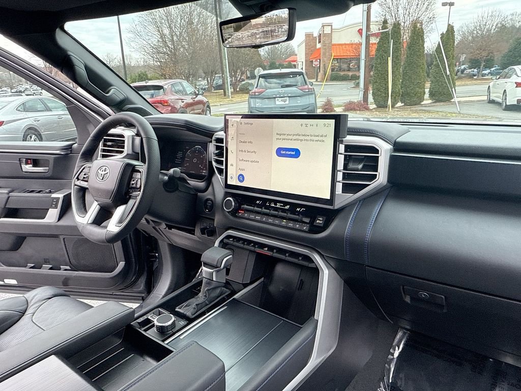 Used 2025 Toyota Sequoia Platinum image 30