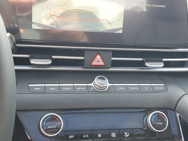 New 2026 Hyundai Elantra Limited image 28