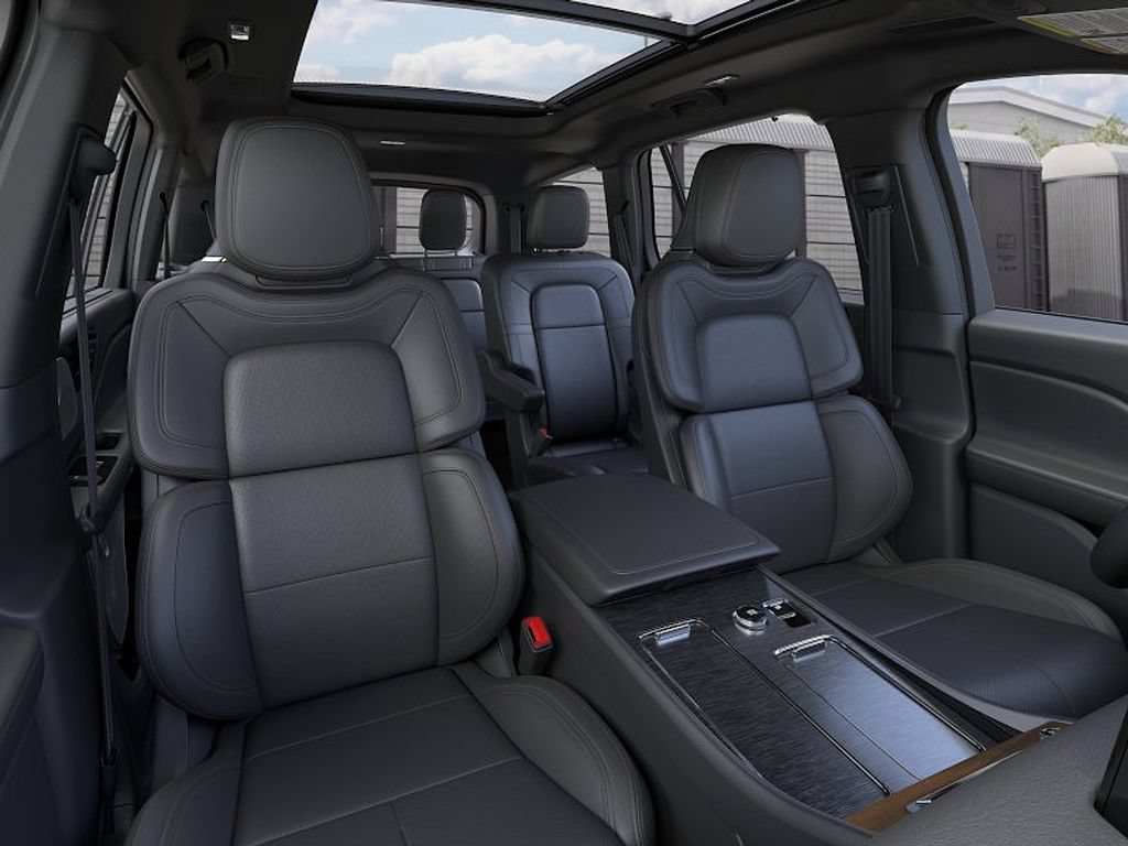 New 2026 Lincoln Aviator Reserve w/ Luxury Package AWD/4WD image 10