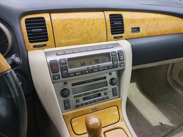 Used 2005 Lexus SC 430 Convertible RWD image 14