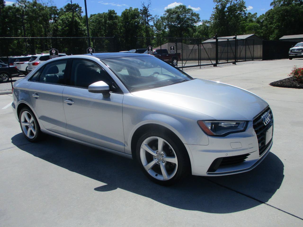 Used 2016 Audi A3 1.8T Premium w/ Audi MMI Navigation Plus FWD image 11