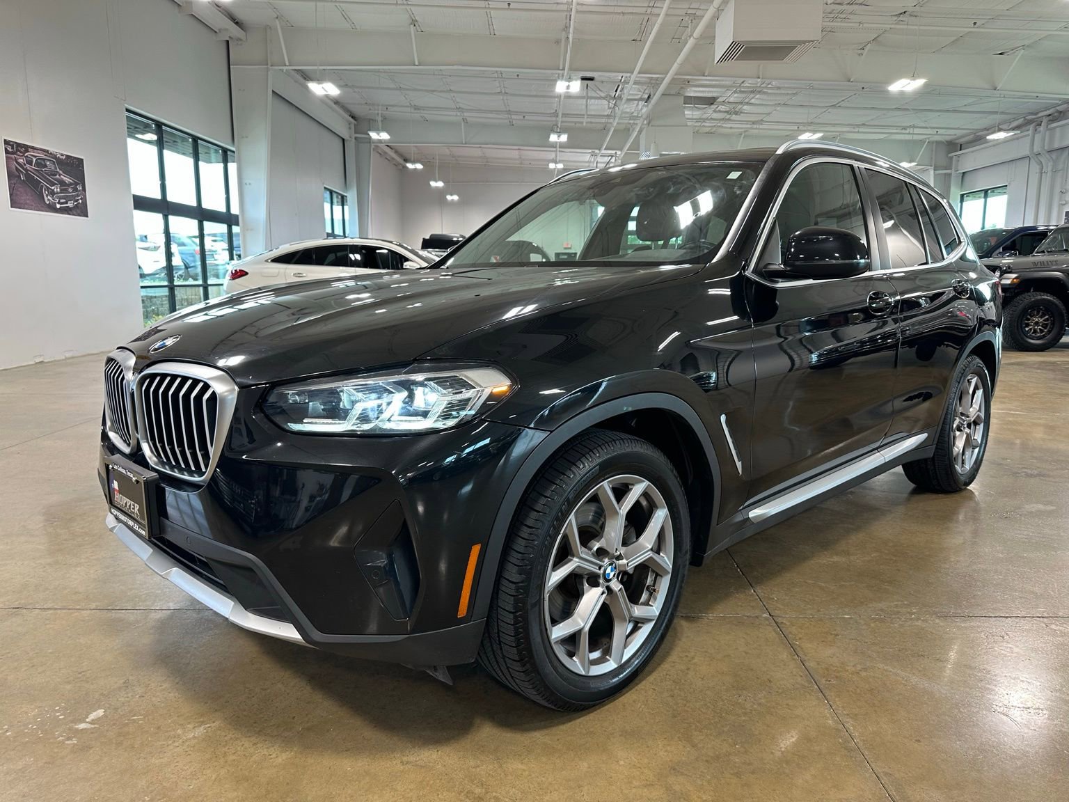 Used 2022 BMW X3 sDrive30i w/ Convenience Package RWD image 3