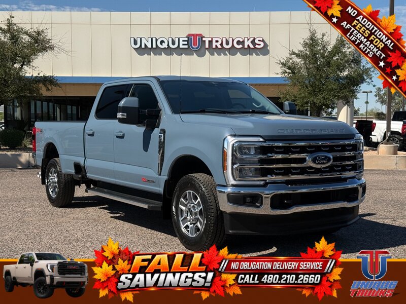 Used 2023 Ford F350 Lariat w/ FX4 Off-Road Package AWD/4WD image 5