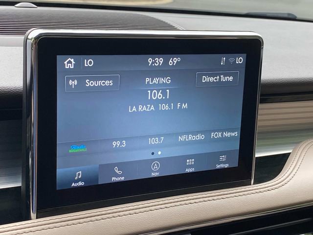 Used 2022 Lincoln Corsair FWD w/ Premium Package image 23