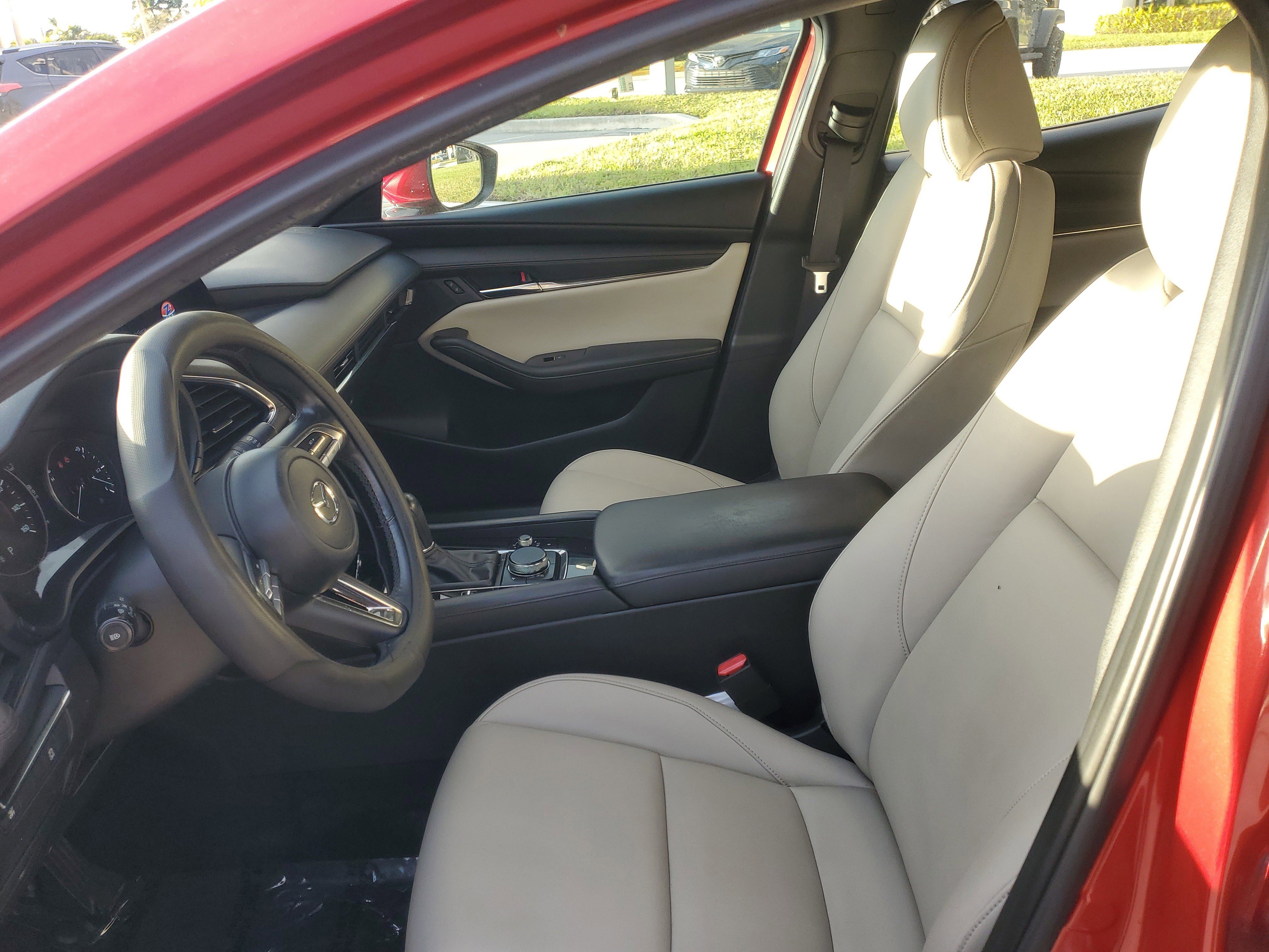 Used 2023 MAZDA MAZDA3 s image 14