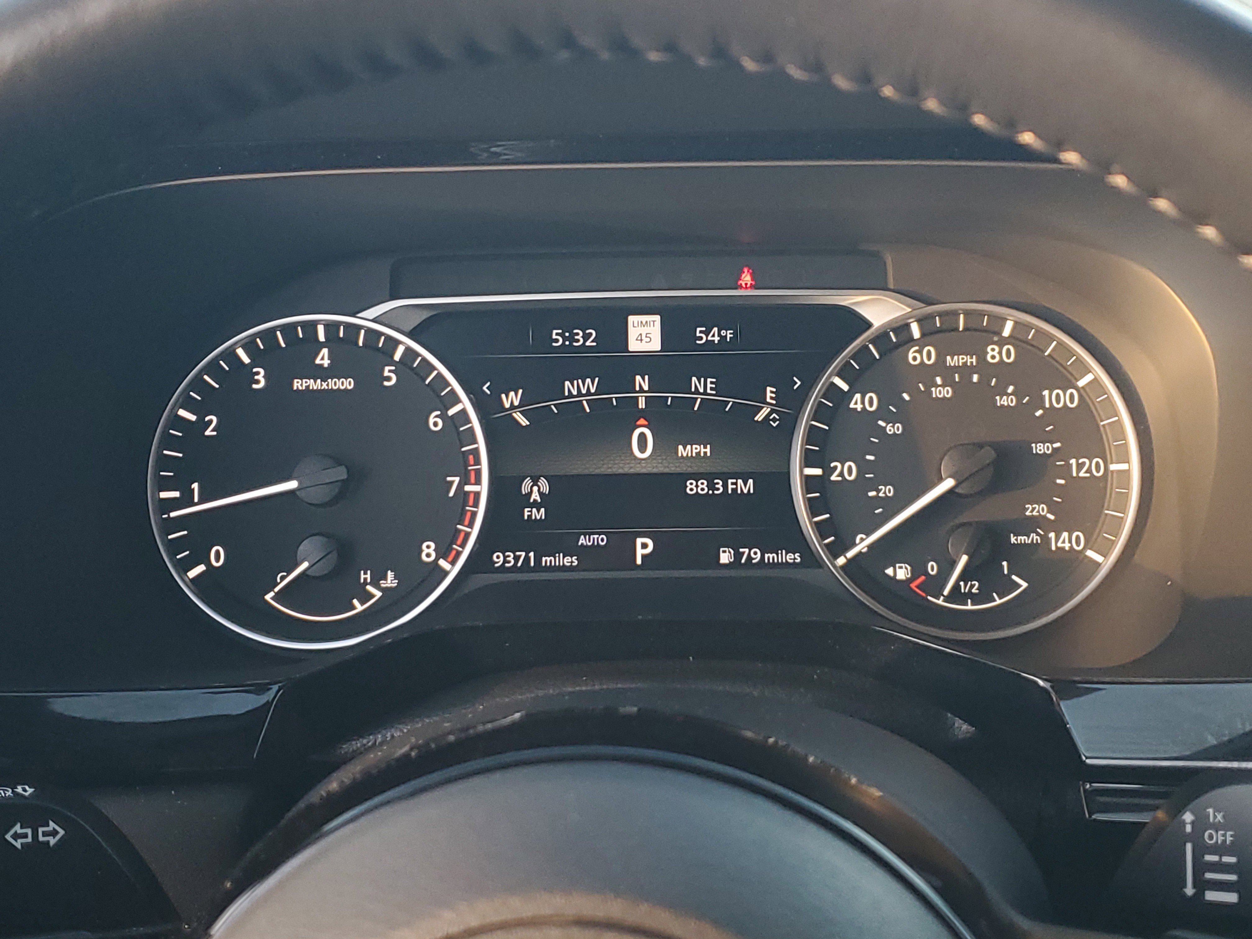 Used 2024 Nissan Pathfinder SL image 30