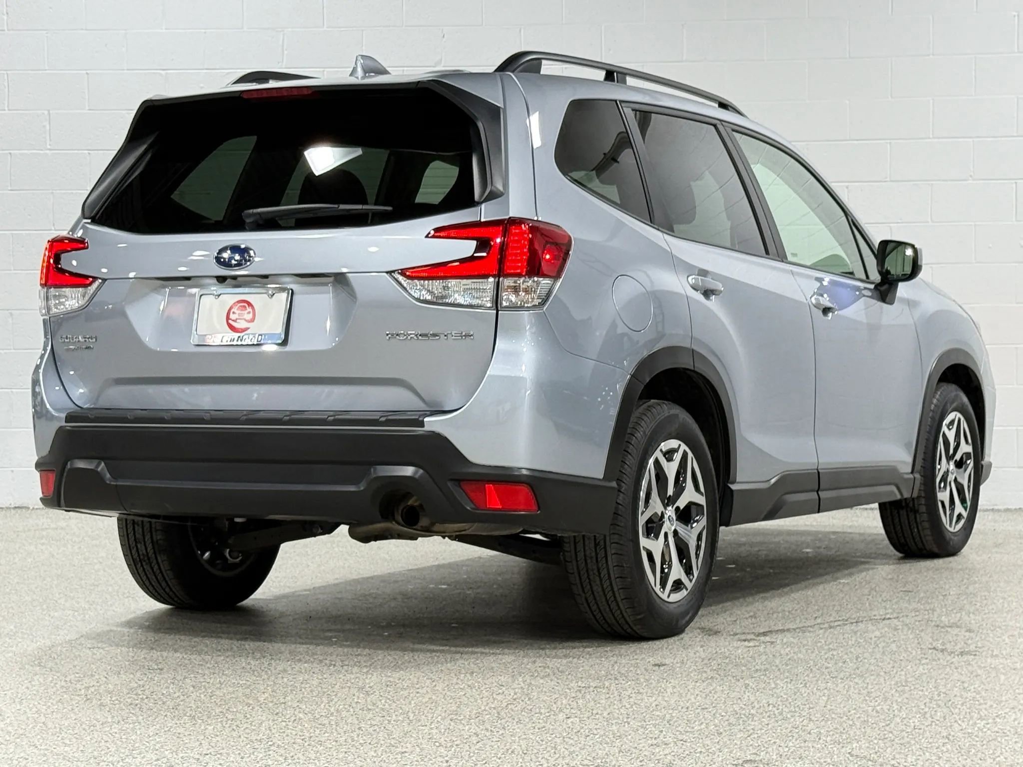 Used 2020 Subaru Forester Premium w/ Popular Package #1 AWD/4WD image 6
