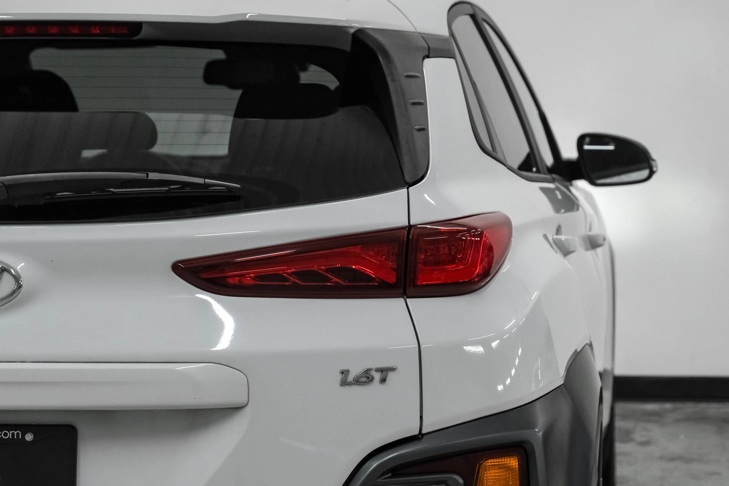 Used 2021 Hyundai Kona Night FWD image 35