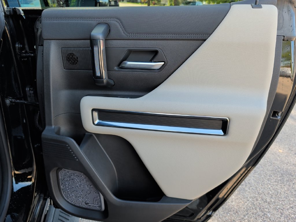 Used 2026 GMC Hummer EV SUV AWD/4WD image 34