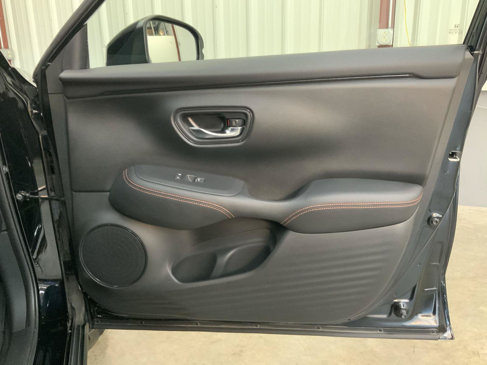 Used 2023 Honda HR-V Sport image 29
