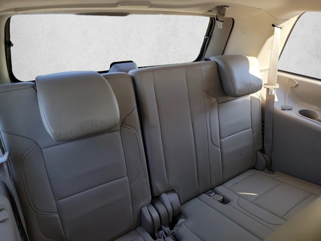 Used 2015 Chevrolet Tahoe LT RWD image 22