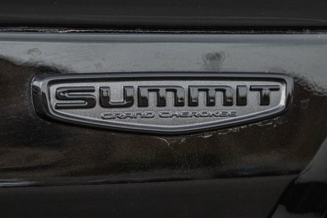 Used 2024 Jeep Grand Cherokee Summit w/ High Altitude Package image 7