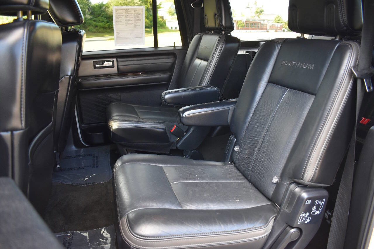 Used 2016 Ford Expedition EL Platinum image 14