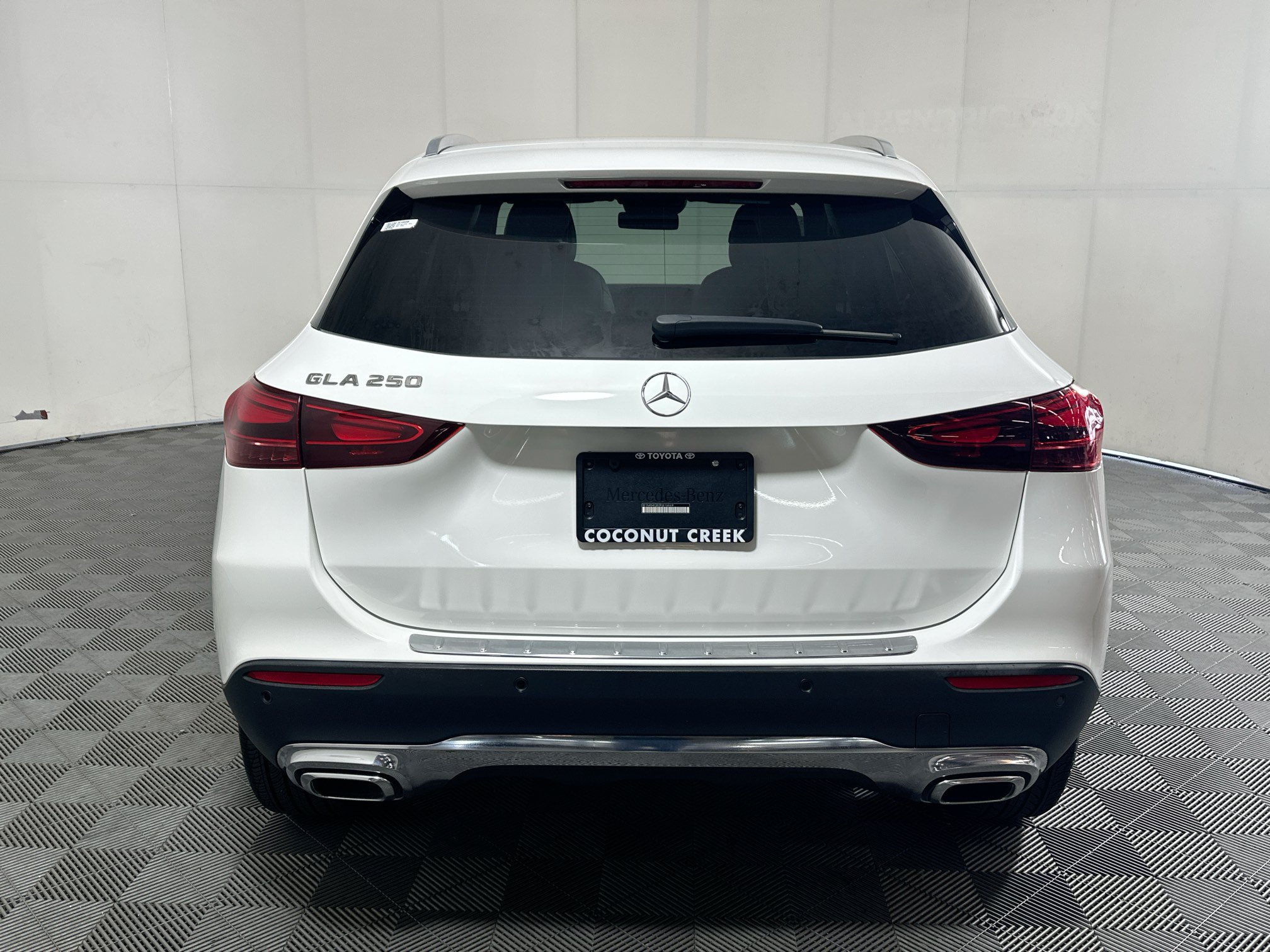 Used 2024 Mercedes-Benz GLA 250 image 4