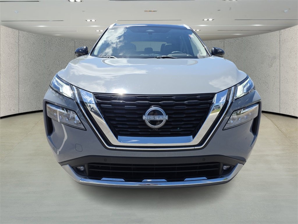 Used 2022 Nissan Rogue Platinum w/ Head-Up Display Package image 8