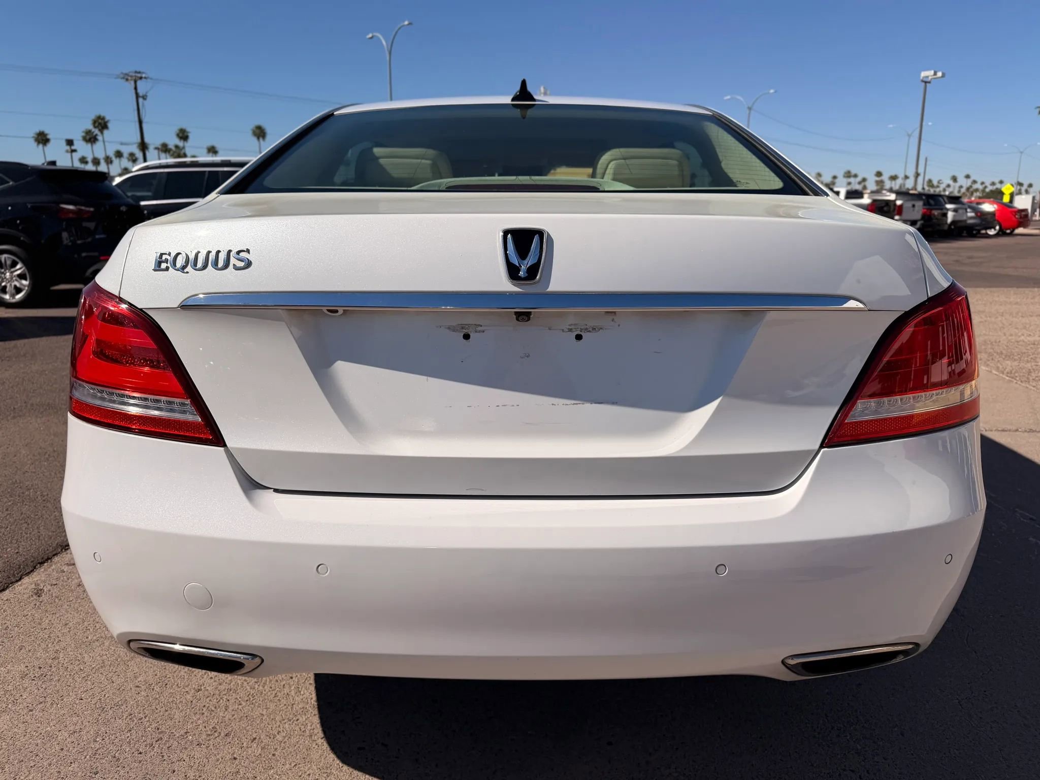 Used 2014 Hyundai Equus Signature image 6