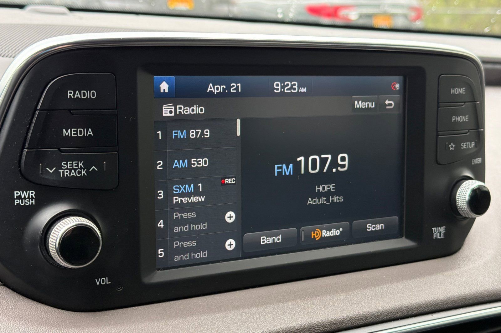 Used 2020 Hyundai Santa Fe SEL AWD/4WD image 17