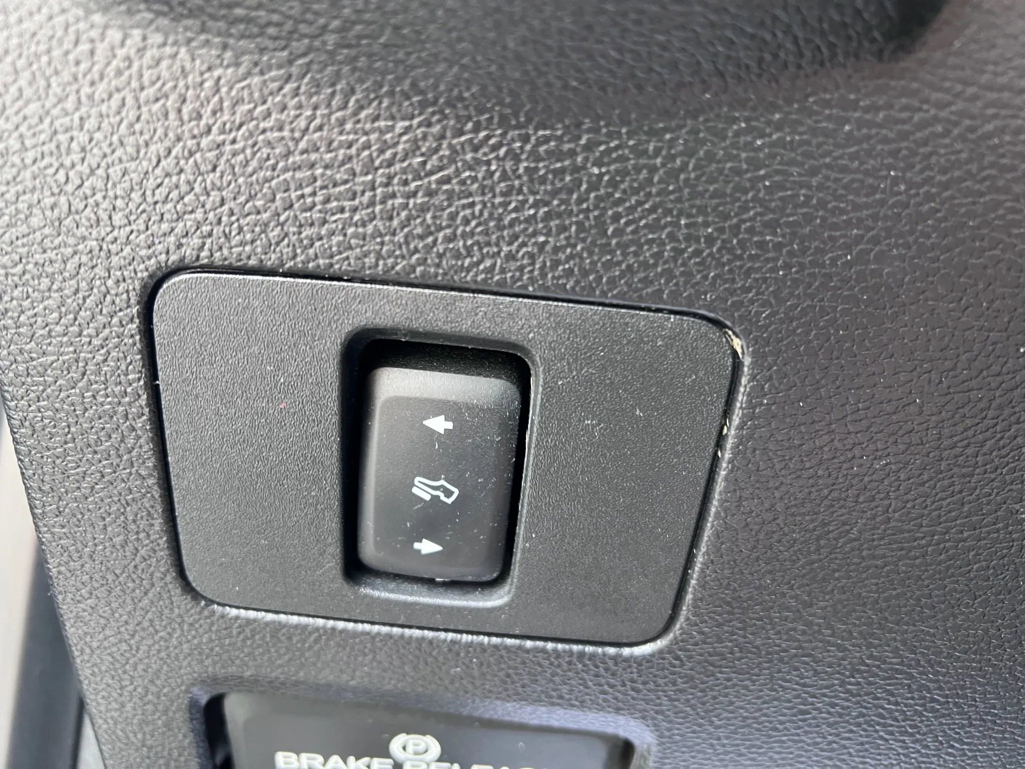 Used 2021 Ford F250 Lariat w/ FX4 Off-Road Package image 19