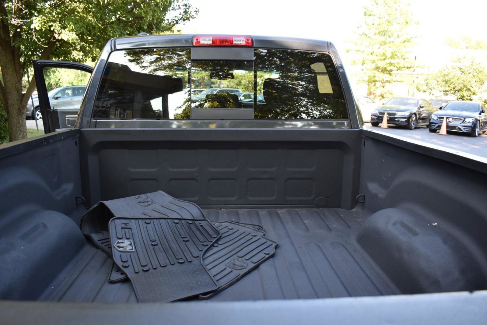 Used 2016 RAM 1500 Outdoorsman image 44