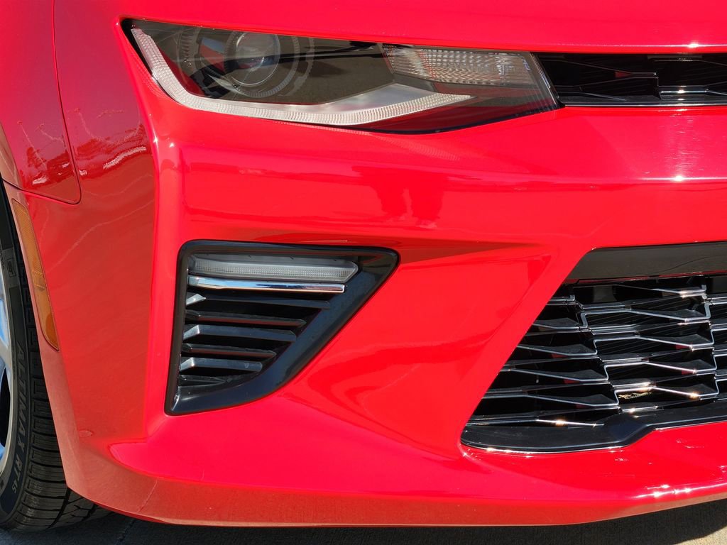 Used 2016 Chevrolet Camaro SS image 13