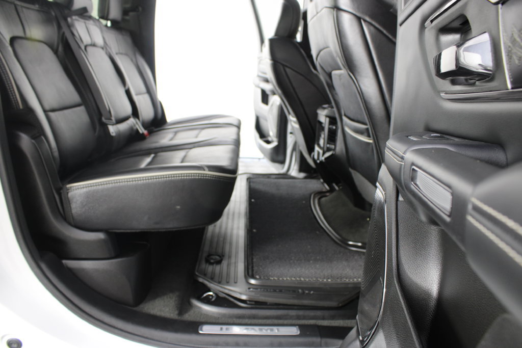 Used 2024 RAM 1500 Limited AWD/4WD image 22