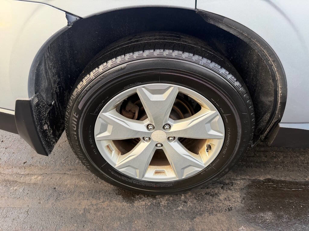 Used 2014 Subaru Forester 2.5i Premium w/ Protection Package #1 image 9