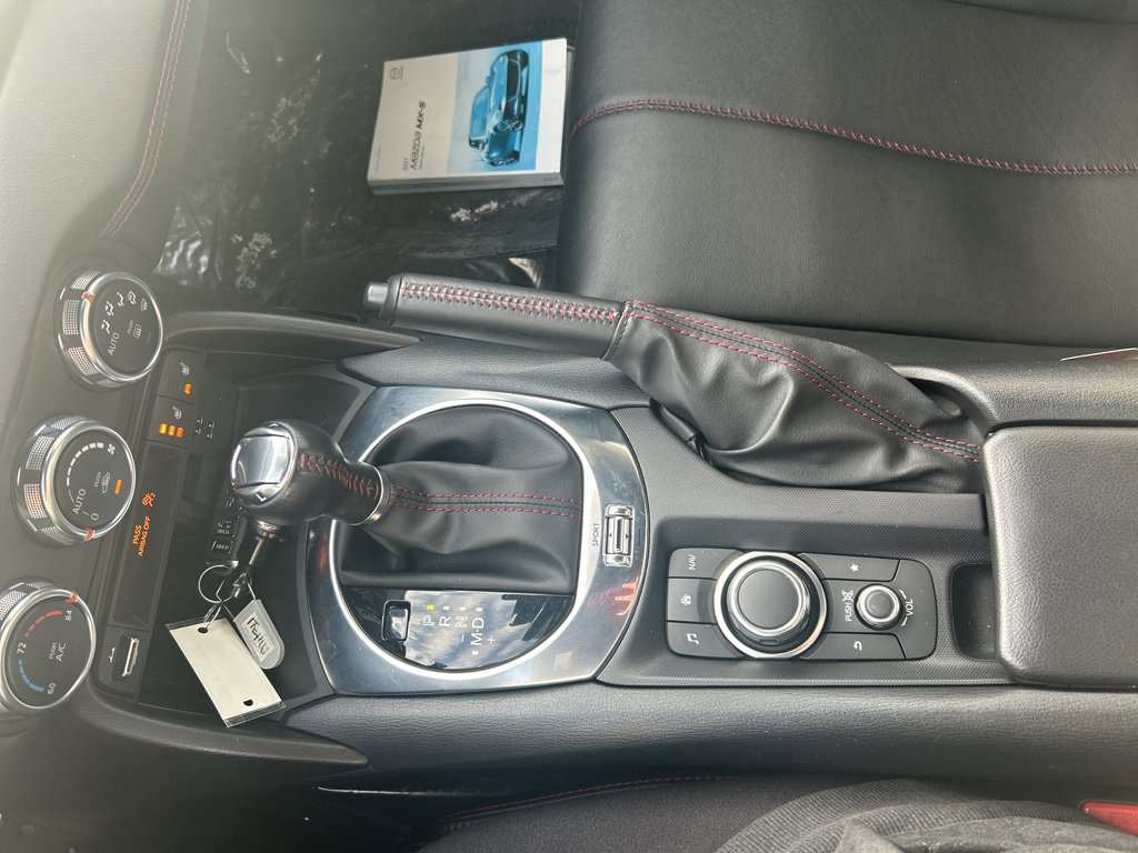 Used 2017 MAZDA MX-5 Miata RF Grand Touring image 16