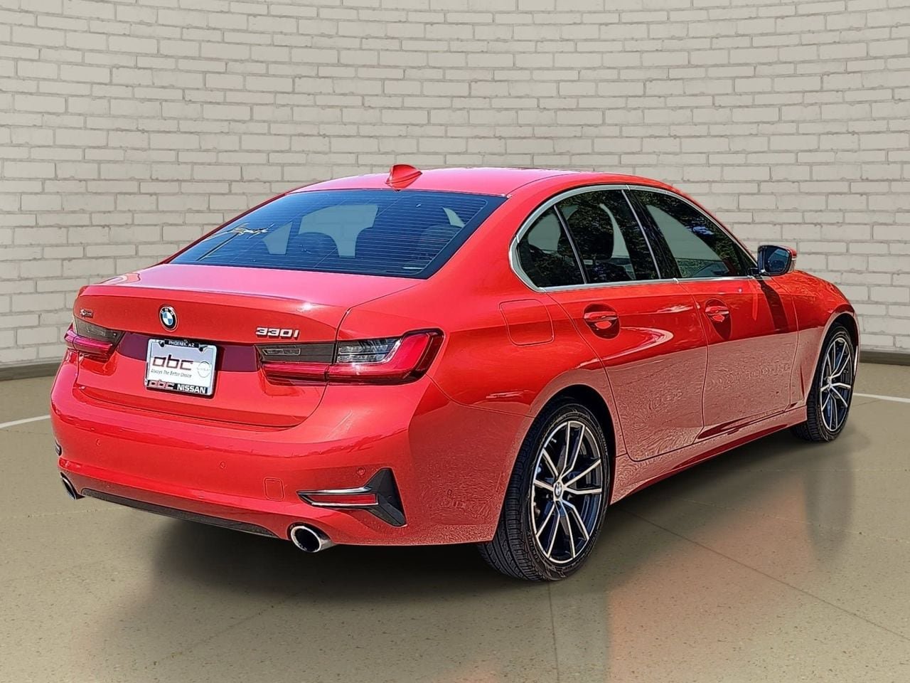 Used 2019 BMW 330i xDrive Sedan w/ Premium Package AWD/4WD image 5
