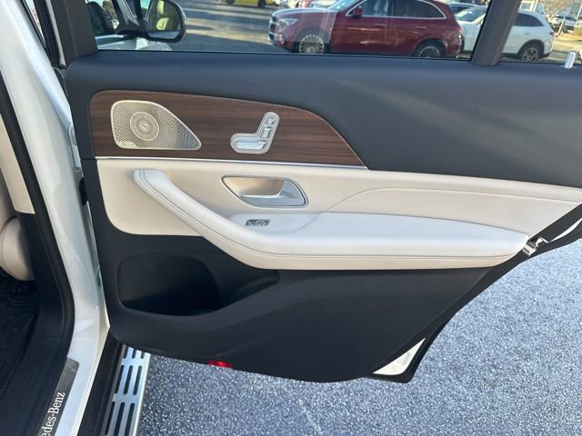 Used 2026 Mercedes-Benz GLS 450 4MATIC image 35