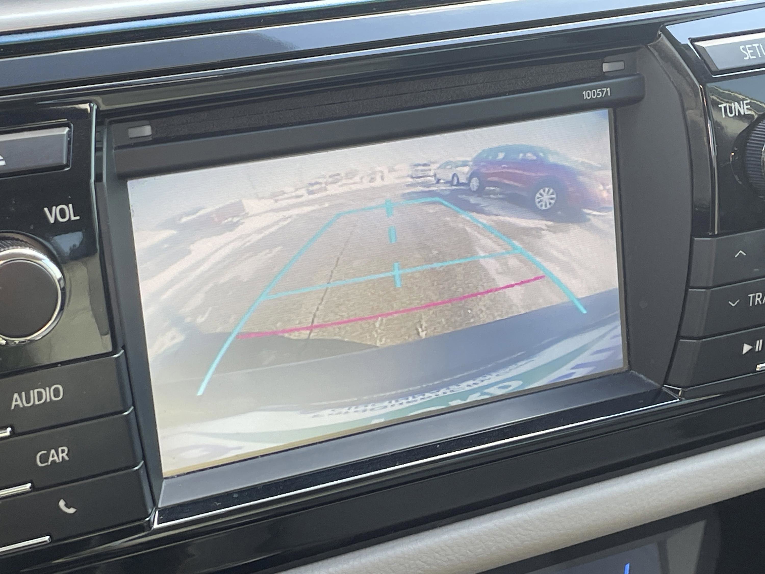 Used 2016 Toyota Corolla LE image 19