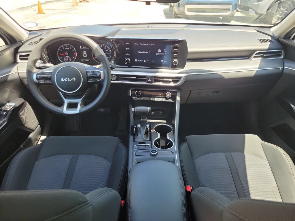 Certified 2024 Kia K5 LXS FWD image 3