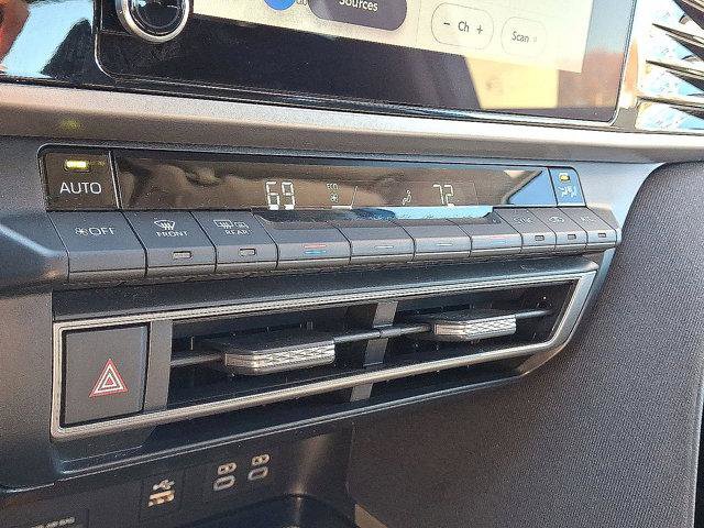 Certified 2025 Toyota Camry LE image 24