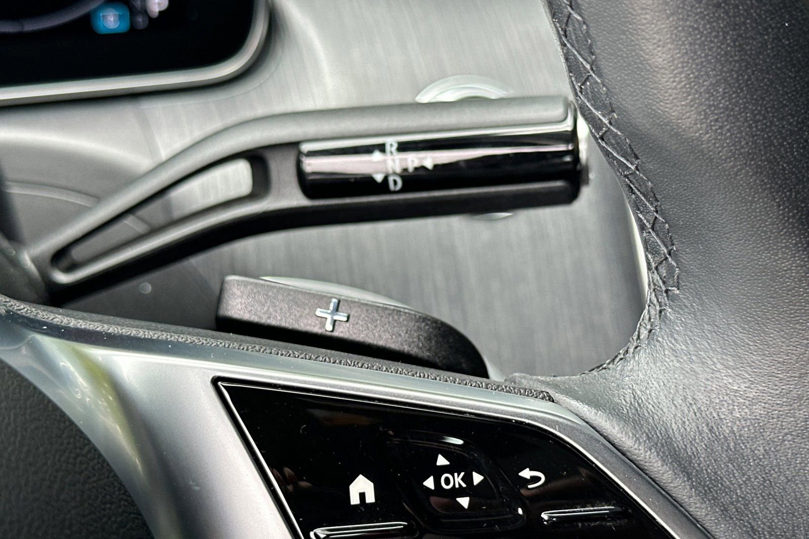 Certified 2022 Mercedes-Benz C 300 Sedan image 34