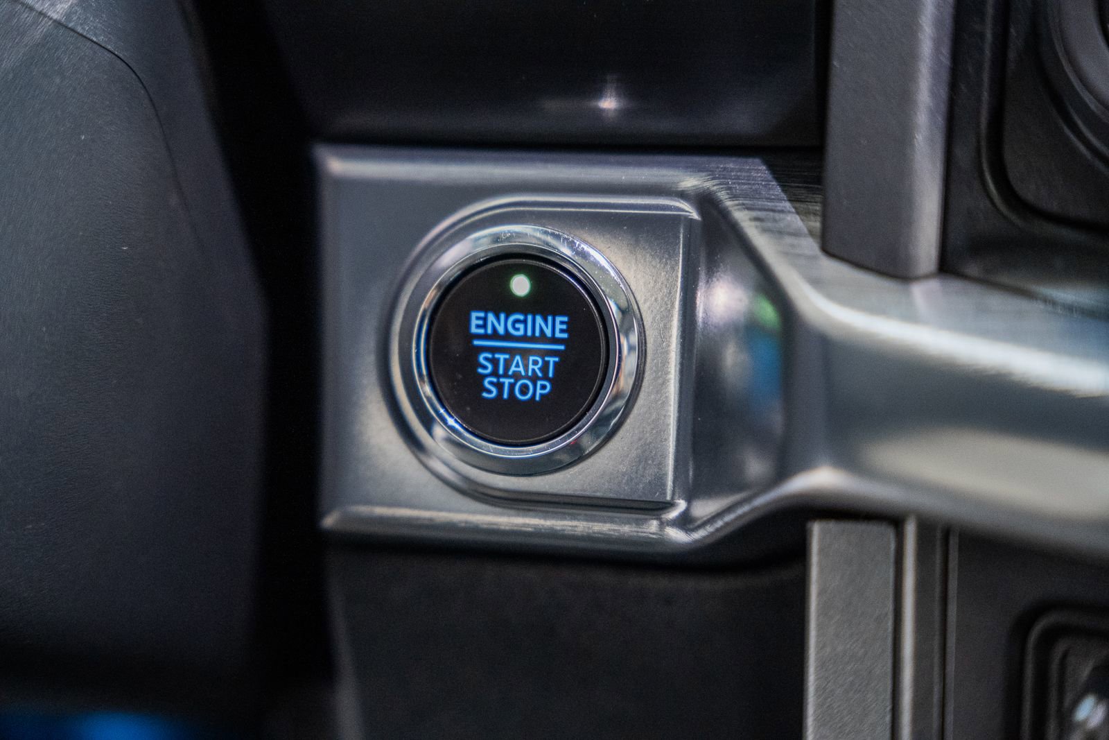 Certified 2022 Ford F150 Lariat w/ Equipment Group 502A High image 32