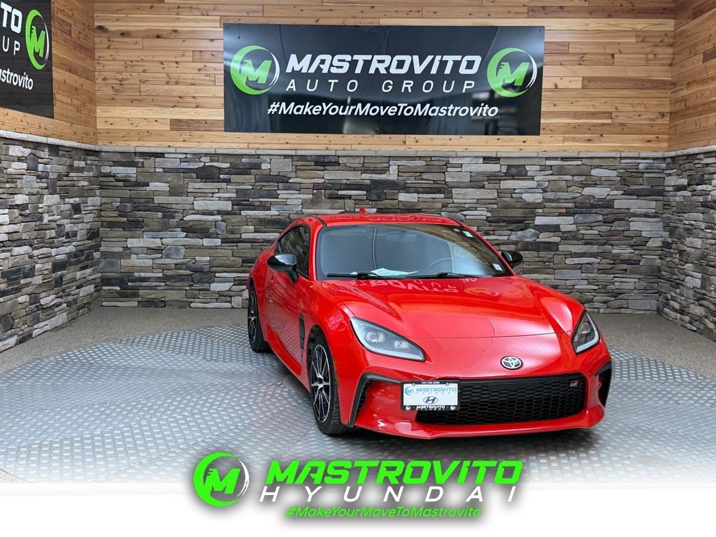 Used 2022 Toyota GR86 w/ ALL Weather Mat Package (TMS) image 1