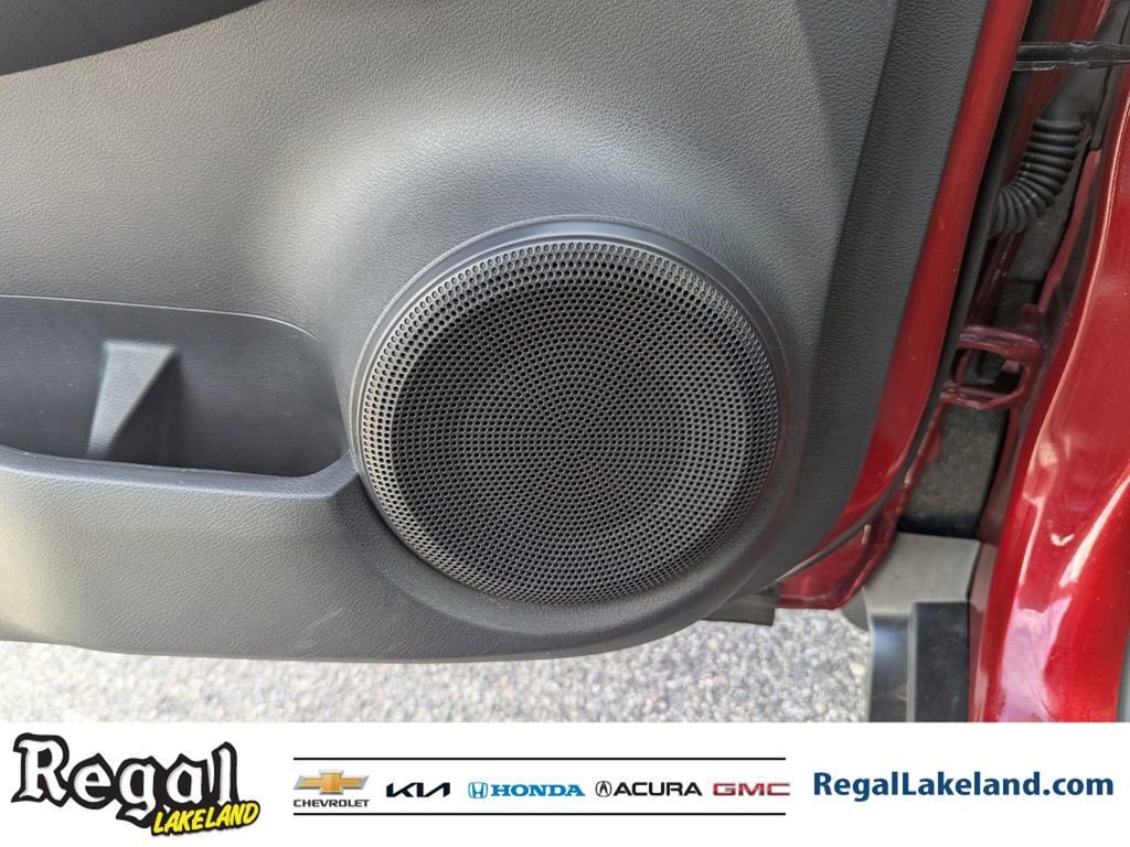 Used 2024 Nissan Kicks SV image 17