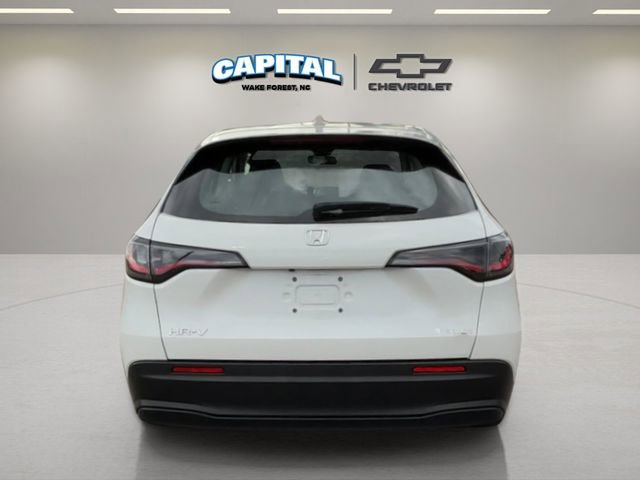 Used 2023 Honda HR-V LX image 4