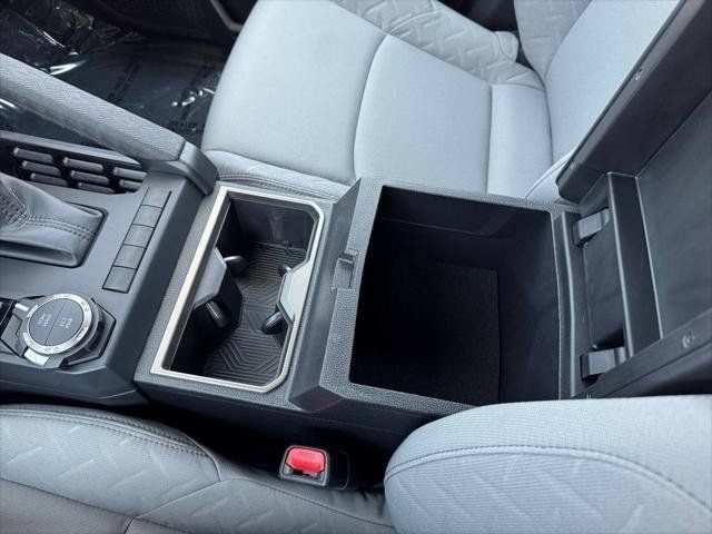 Certified 2025 Toyota Tacoma SR5 AWD/4WD image 64